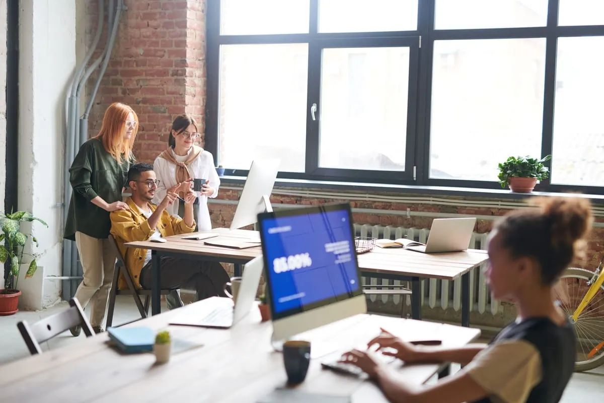 Automatizar procesos con IA: qué incluye el servicio